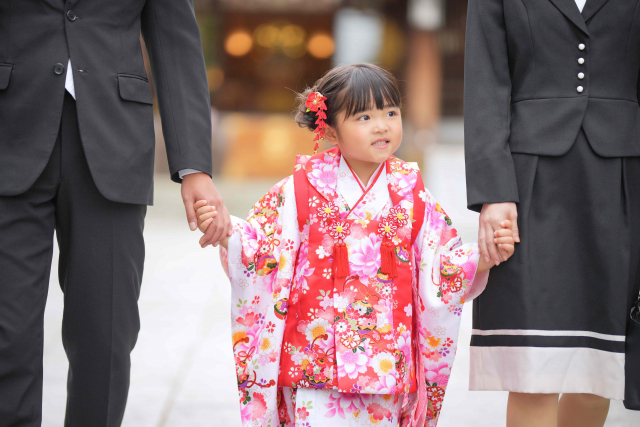 七五三を満年齢と数え年のどちらで祝うか